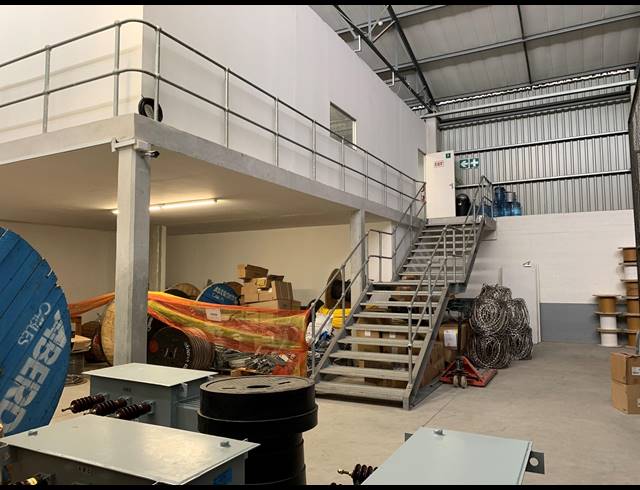545M² FACTORY TO LET IN AIRPORT INDUSTRIA